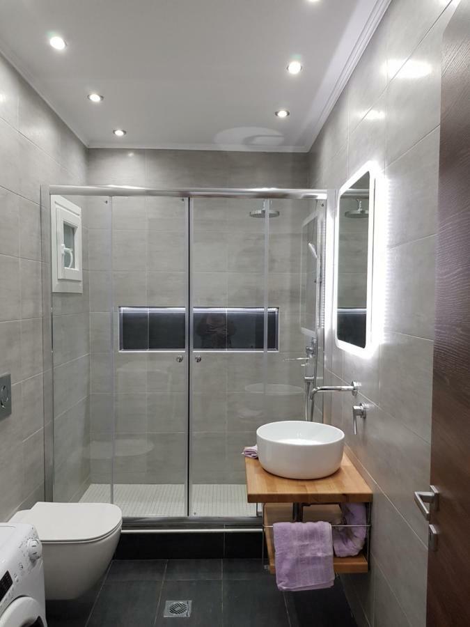 Adell Luxury Apartments 卡瓦拉 外观 照片
